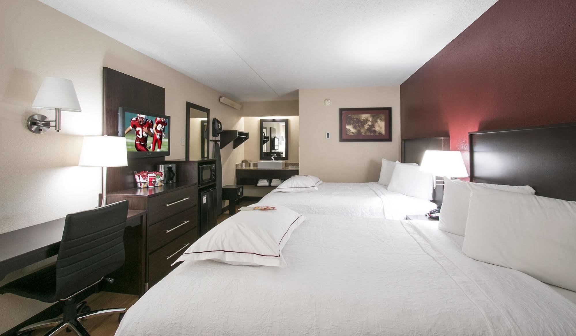 Red Roof Inn Plus+ Baltimore-Washington Dc/Bwi Airport Linthicum Exterior photo