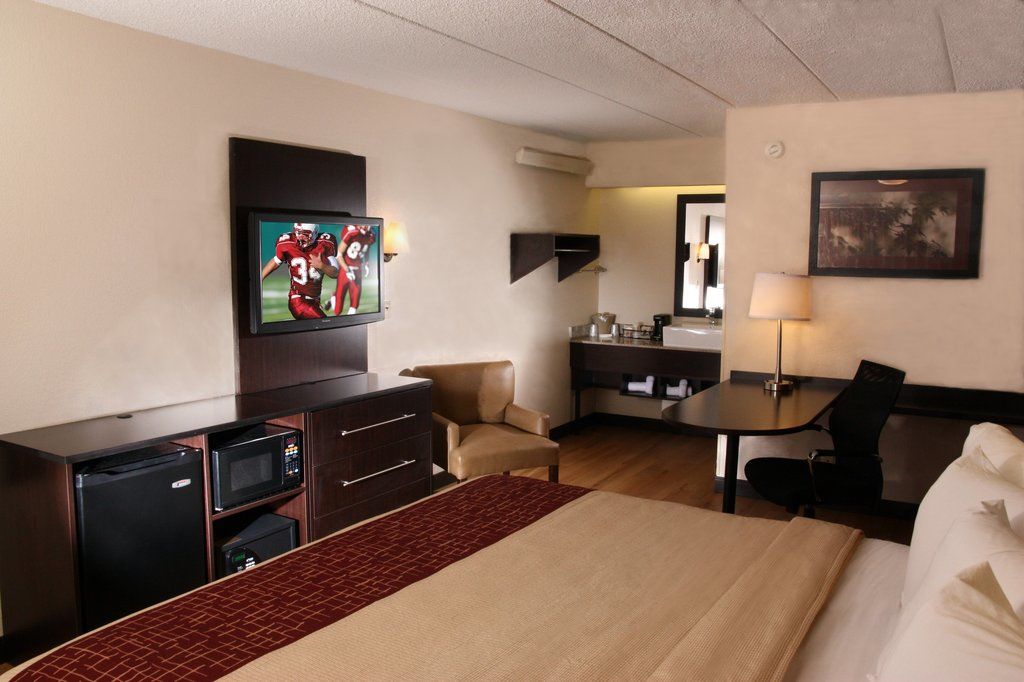 Red Roof Inn Plus+ Baltimore-Washington Dc/Bwi Airport Linthicum Exterior photo